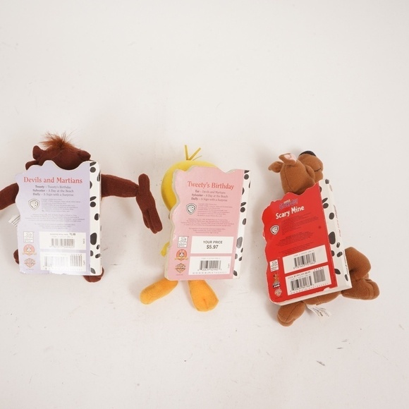 Dalmatian Press Scooby, Tweety, Taz Plush Stuffed Animals with Books Attached - Picture 7 of 13